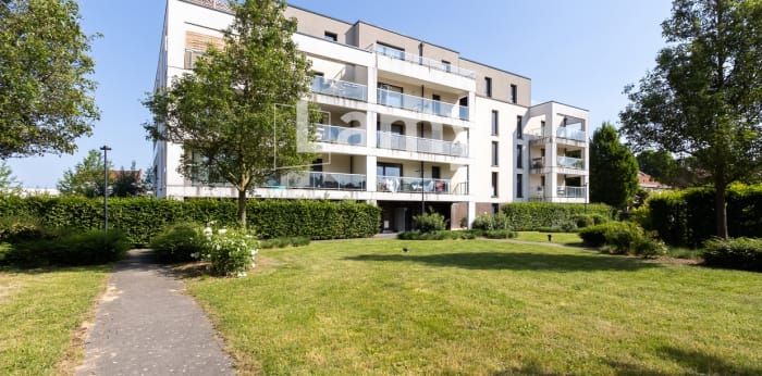 Image 1 sur 5 - Appartement  ·  Vente · Roubaix (59100) · 3 pièces · 67m²