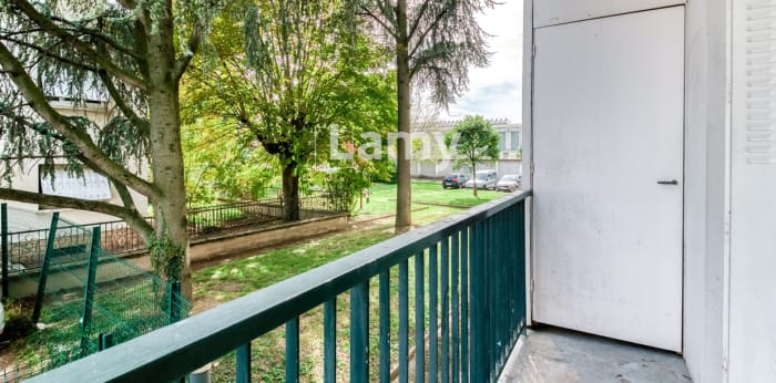 Image 4 sur 8 - Appartement  ·  Vente · Villeurbanne (69100) · 3 pièces · 54m²