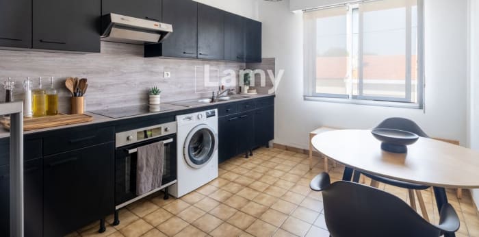 Image 11 sur 14 - Immeuble  ·  Vente · Talence (33400) · 224m²