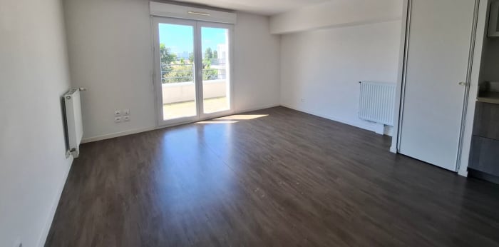 Image 3 sur 9 - Appartement  ·  Vente · Reze (44400) · 2 pièces · 45m²