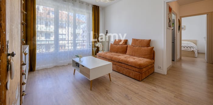 Image 2 sur 10 - Appartement  ·  Vente · Annecy (74000) · 3 pièces · 60m²