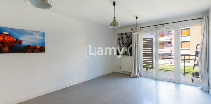 Image 4 sur 9 - Appartement  ·  Vente · Salon De Provence (13300) · 3 pièces · 62m²