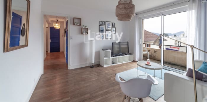 Image 1 sur 11 - Appartement  ·  Vente · Besancon (25000) · 4 pièces · 72m²