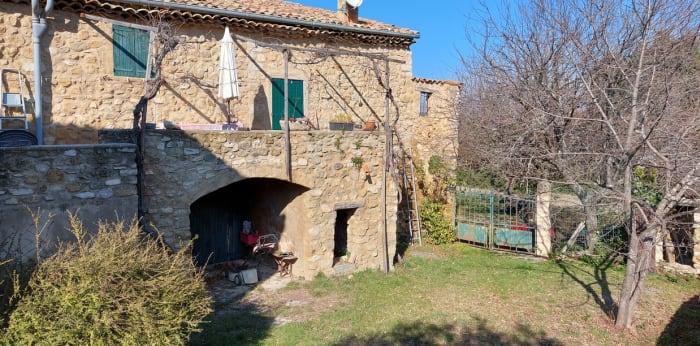 Image 7 sur 22 - Maison/villa  ·  Vente · Montfort (04600) · 6 pièces · 287m²