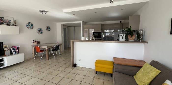 Image 8 sur 10 - Appartement  ·  Vente · Aix Les Bains (73100) · 3 pièces · 68m²