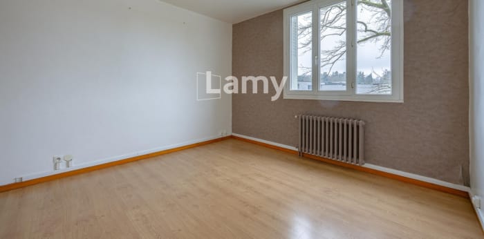 Image 4 sur 7 - Appartement  ·  Vente · Drumettaz Clarafond (73420) · 1 pièce · 28m²