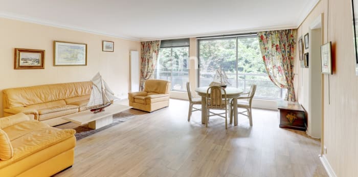 Image 1 sur 9 - Appartement  ·  Vente · Chamalieres (63400) · 5 pièces · 114m²