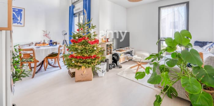 Image 4 sur 10 - Appartement  ·  Vente · Bordeaux (33300) · 2 pièces · 42m²