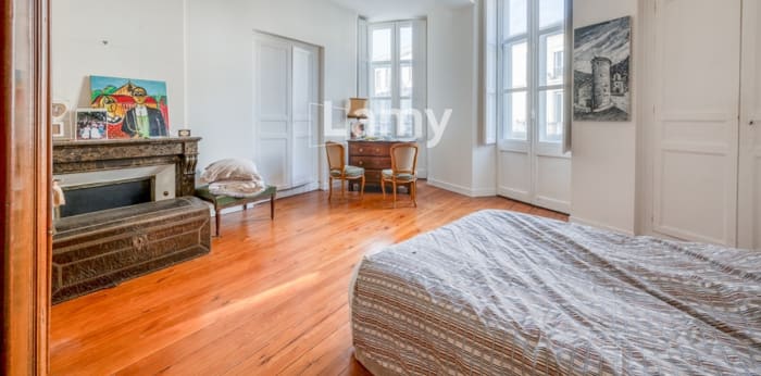 Image 10 sur 15 - Appartement  ·  Vente · Bordeaux (33000) · 5 pièces · 99m²