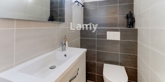 Image 7 sur 9 - Appartement  ·  Vente · Romagnat (63540) · 5 pièces · 86m²