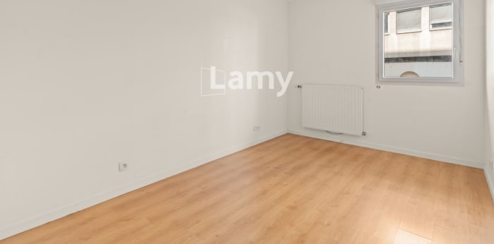 Image 8 sur 11 - Appartement  ·  Vente · Lyon (69007) · 3 pièces · 70m²
