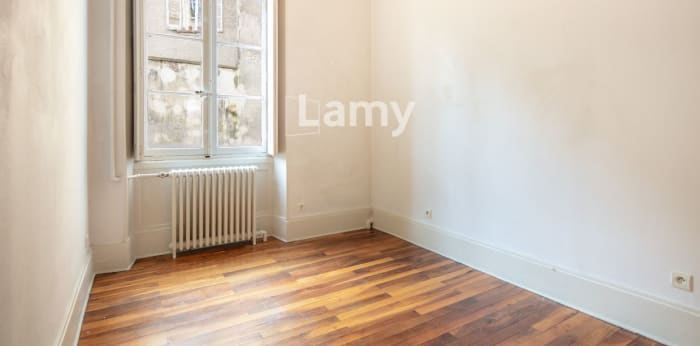 Image 7 sur 14 - Appartement  ·  Vente · Grenoble (38000) · 4 pièces · 111m²