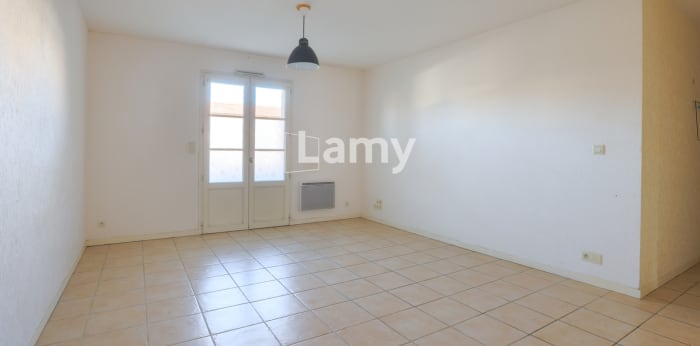 Image 6 sur 9 - Appartement  ·  Vente · Courcon (17170) · 2 pièces · 44m²