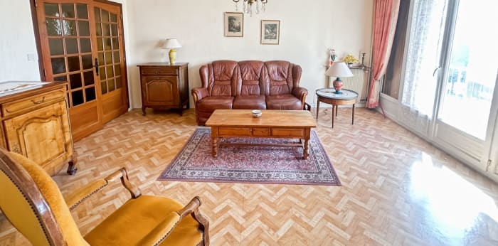 Image 4 sur 10 - Appartement  ·  Vente · Montargis (45200) · 5 pièces · 82m²