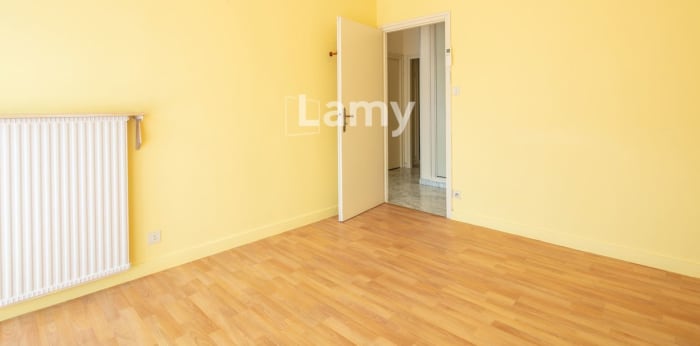 Image 7 sur 15 - Appartement  ·  Vente · Meylan (38240) · 4 pièces · 104m²