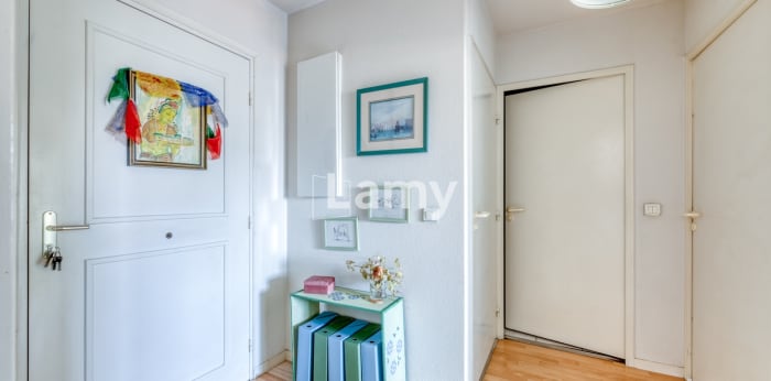 Image 7 sur 12 - Appartement  ·  Vente · Bordeaux (33000) · 2 pièces · 50m²