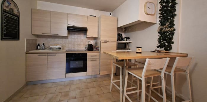 Image 6 sur 9 - Appartement  ·  Vente · Nimes (30900) · 2 pièces · 40m²