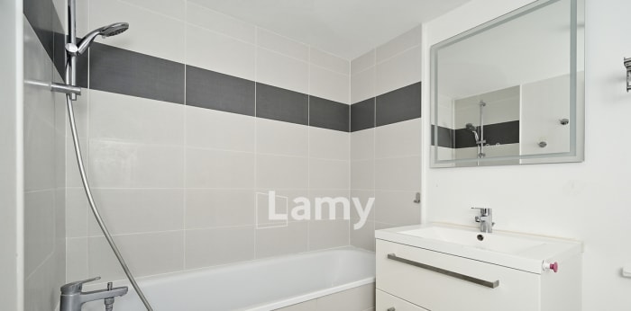 Image 11 sur 12 - Appartement  ·  Vente · St Pryve St Mesmin (45750) · 4 pièces · 82m²