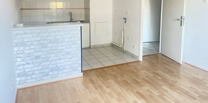 Image 2 sur 5 - Appartement  ·  Vente · Cleon (76410) · 2 pièces · 39m²
