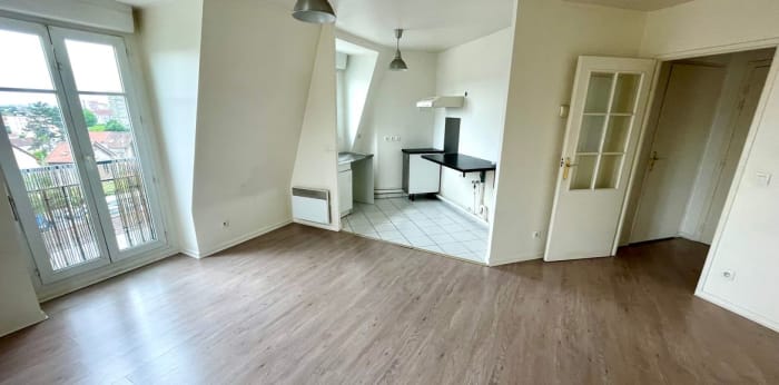 Image 2 sur 7 - Appartement  ·  Vente · Deuil La Barre (95170) · 3 pièces · 54m²