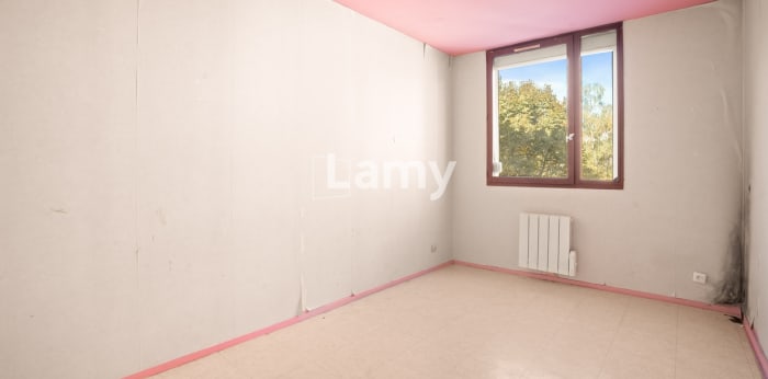 Image 8 sur 12 - Appartement  ·  Vente · Lyon (69007) · 4 pièces · 85m²