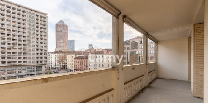 Image 2 sur 11 - Appartement  ·  Vente · Lyon (69003) · 4 pièces · 82m²