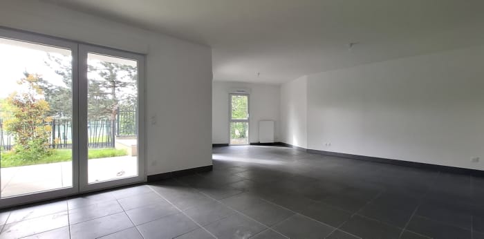 Image 1 sur 12 - Appartement  ·  Vente · Craponne (69290) · 4 pièces · 106m²