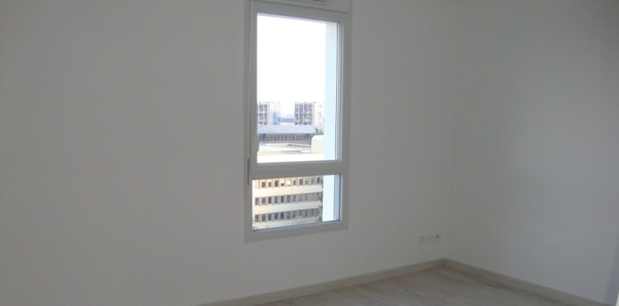 Image 2 sur 8 - Appartement  ·  Vente · Nantes (44200) · 3 pièces · 68m²