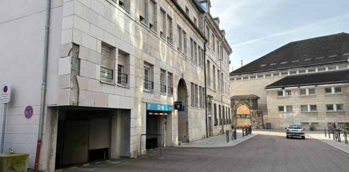 Image 9 sur 9 - Parking/box  ·  Vente · Besancon (25000)