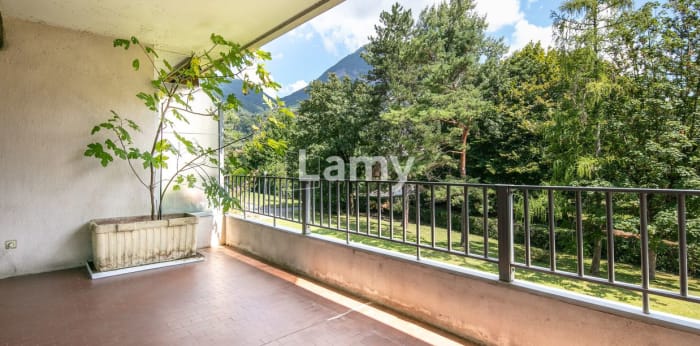 Image 1 sur 15 - Appartement  ·  Vente · Meylan (38240) · 4 pièces · 104m²