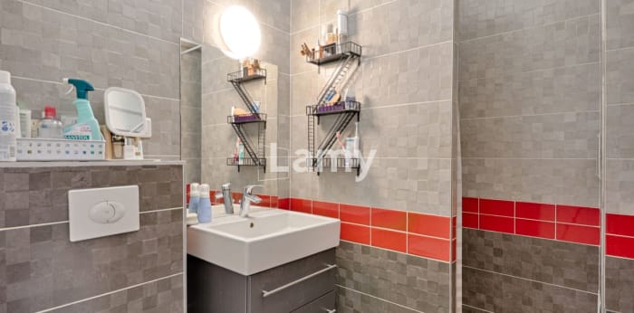 Image 8 sur 9 - Appartement  ·  Vente · Paris (75002) · 2 pièces · 33m²