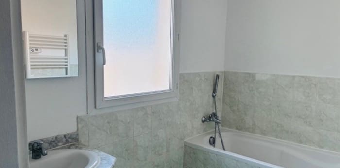 Image 9 sur 11 - Maison/villa  ·  Vente · Chateau Arnoux St Auban (04160) · 4 pièces · 89m²