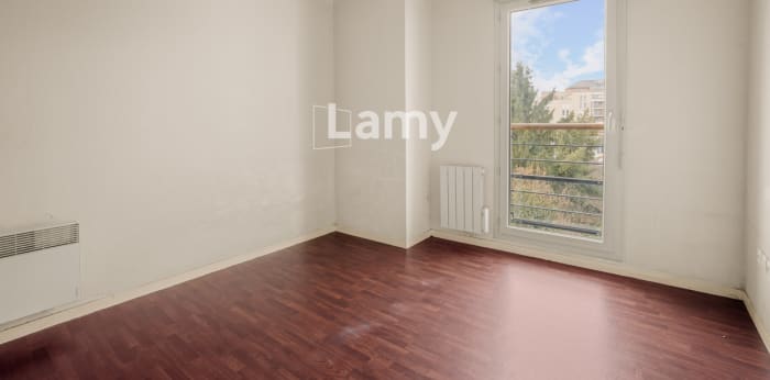 Image 1 sur 9 - Appartement  ·  Vente · Villeurbanne (69100) · 1 pièce · 18m²