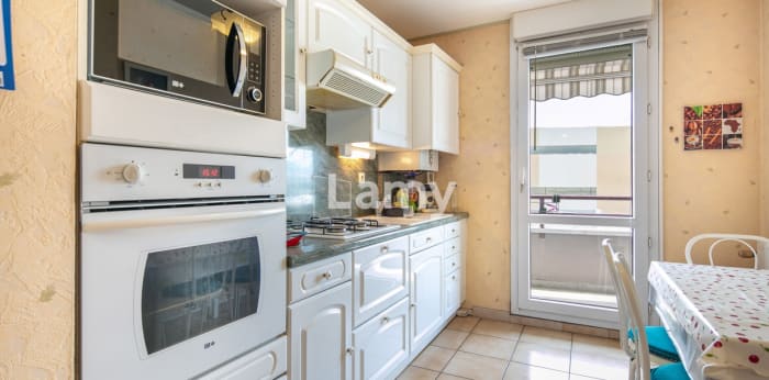 Image 3 sur 10 - Appartement  ·  Vente · Grenoble (38100) · 3 pièces · 65m²