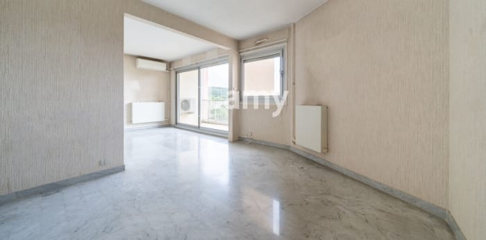 Image 3 sur 11 - Appartement  ·  Vente · Salon De Provence (13300) · 4 pièces · 78m²
