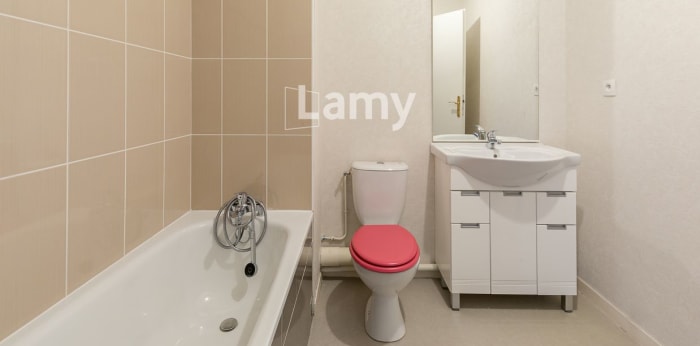 Image 5 sur 6 - Appartement  ·  Vente · Val De Reuil (27100) · 2 pièces · 40m²
