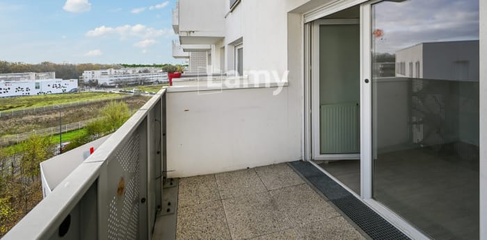 Image 4 sur 10 - Appartement  ·  Vente · Evry Courcouronnes (91000) · 2 pièces · 42m²