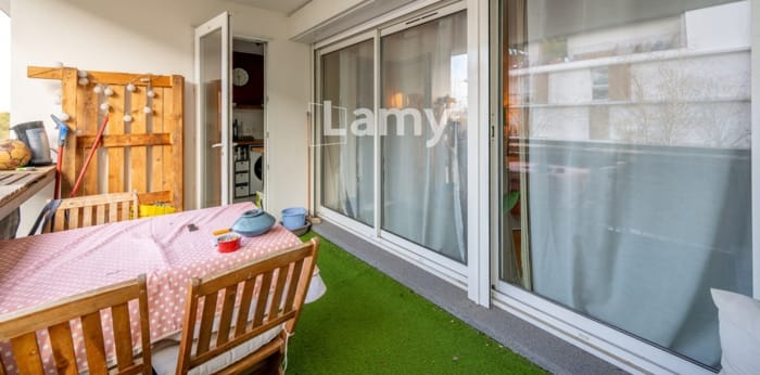 Image 10 sur 13 - Appartement  ·  Vente · Bordeaux (33300) · 3 pièces · 68m²