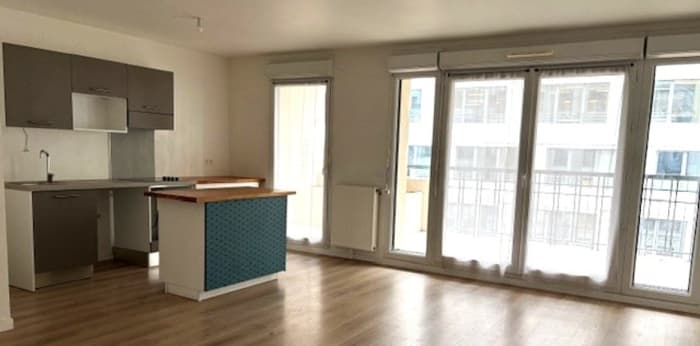 Image 4 sur 12 - Appartement  ·  Vente · St Ouen Sur Seine (93400) · 3 pièces · 66m²