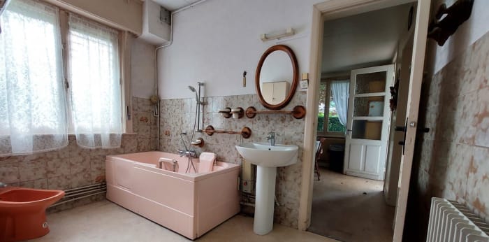 Image 10 sur 23 - Maison/villa  ·  Vente · Valenciennes (59300) · 10 pièces · 209m²