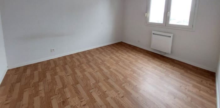 Image 4 sur 7 - Appartement  ·  Vente · Chateauroux (36000) · 4 pièces · 84m²