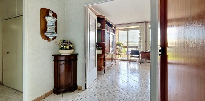 Image 4 sur 14 - Appartement  ·  Vente · Aix En Provence (13090) · 5 pièces · 96m²