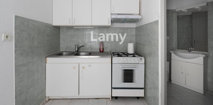 Image 2 sur 7 - Appartement  ·  Vente · Salon De Provence (13300) · 2 pièces · 35m²