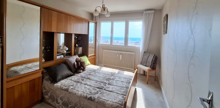 Image 5 sur 10 - Appartement  ·  Vente · Limoges (87100) · 4 pièces · 74m²