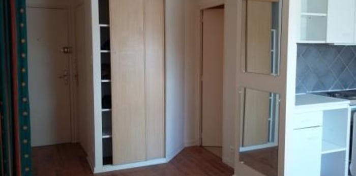 Image 4 sur 8 - Appartement  ·  Vente · Besancon (25000) · 1 pièce · 25m²