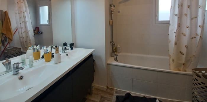 Image 3 sur 8 - Appartement  ·  Vente · Royan (17200) · 3 pièces · 61m²