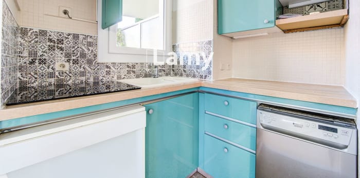 Image 13 sur 16 - Appartement  ·  Vente · Antibes (06160) · 3 pièces · 61m²