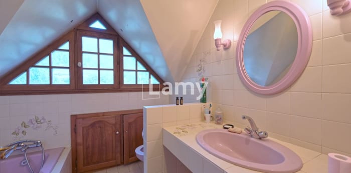 Image 12 sur 12 - Maison/villa  ·  Vente · Eybens (38320) · 6 pièces · 229m²