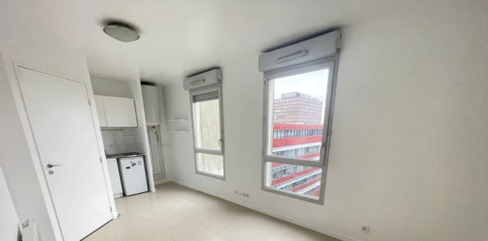 Image 3 sur 6 - Appartement  ·  Vente · Rosny Sous Bois (93110) · 1 pièce · 18m²