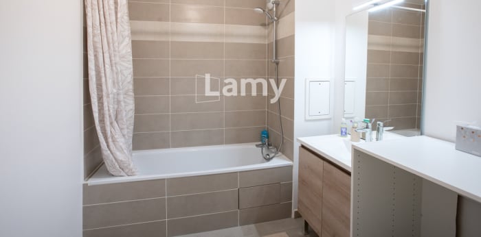 Image 5 sur 6 - Appartement  ·  Vente · Franconville La Garenne (95130) · 3 pièces · 63m²